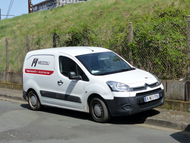 Citroën Berlingo CX-021-RX (2015-04-15 Tours) Meccoli n°102 (1).jpg