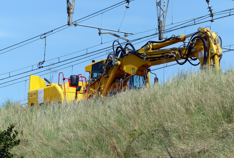 ATLAS 1404 ZW (2015-04-15 Tours) Meccoli (DPI 11061) (3).jpg