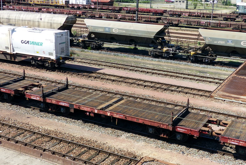 80 87 977 2 724-1 Uas S03 6 F SNCF-DJ (2015-04-14 SPDC) (1).jpg