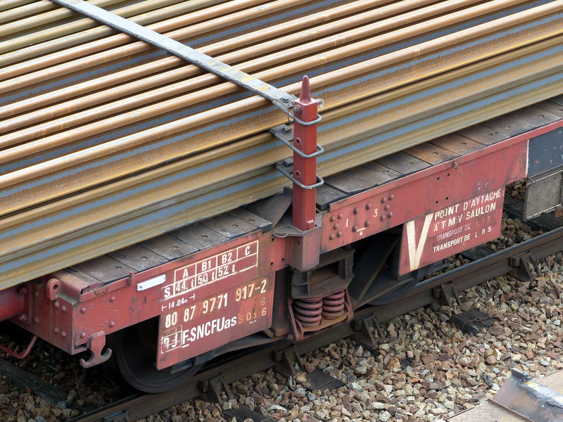 80 87 977 1 917-2 Uas S03 6 F SNCF-DJ (2015-04-16 SPDC) (4).jpg
