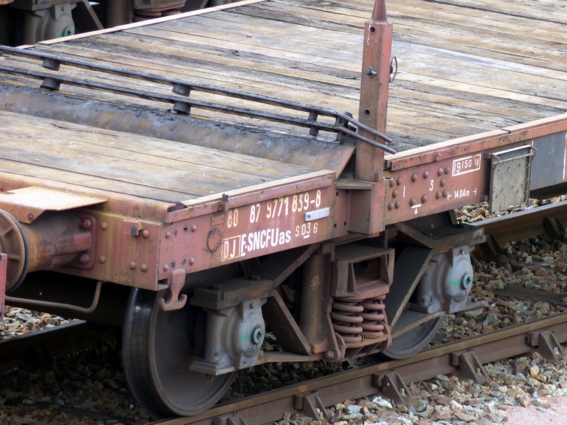80 87 977 1 839-8 Uas S03 6 F SNCF-DJ (2015-04-16 SPDC) (2).jpg