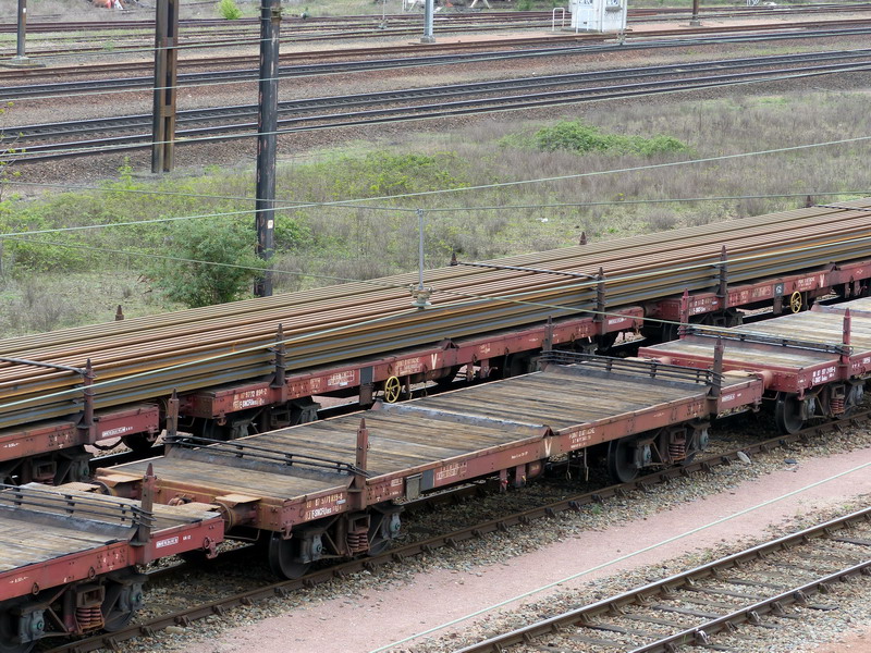 80 87 977 1 839-8 Uas S03 6 F SNCF-DJ (2015-04-16 SPDC) (1).jpg