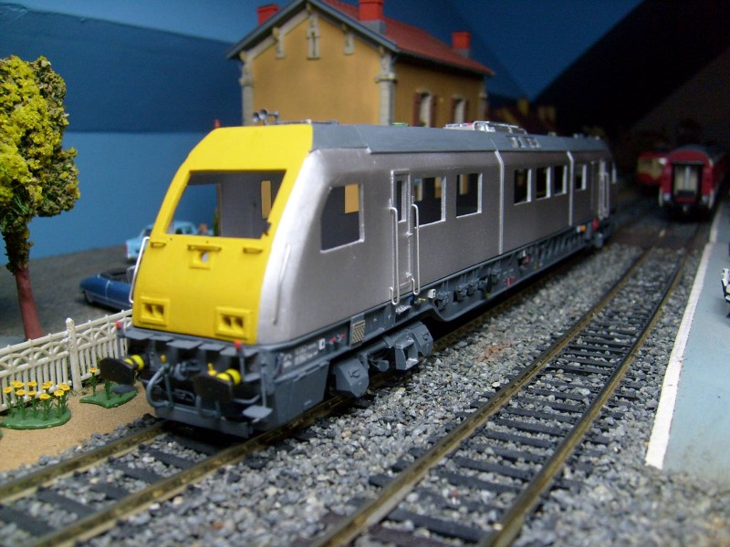 S6303774light.JPG