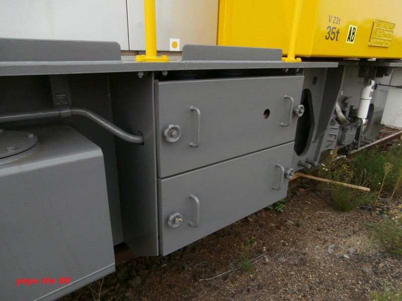 Y 8347=26.JPG