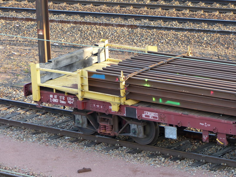 80 87 977 2 171-5 Uaks S03 6 F SNCF-DJ (2015-11-12 SPDC) (2).jpg