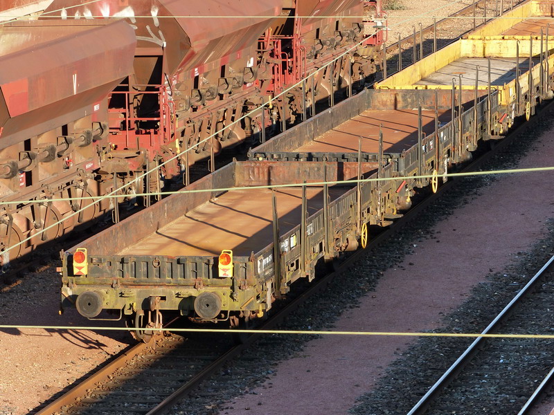 99 87 9 383 637-5 K50 (2015-12-07 SPDC) Colas Rail (2).jpg