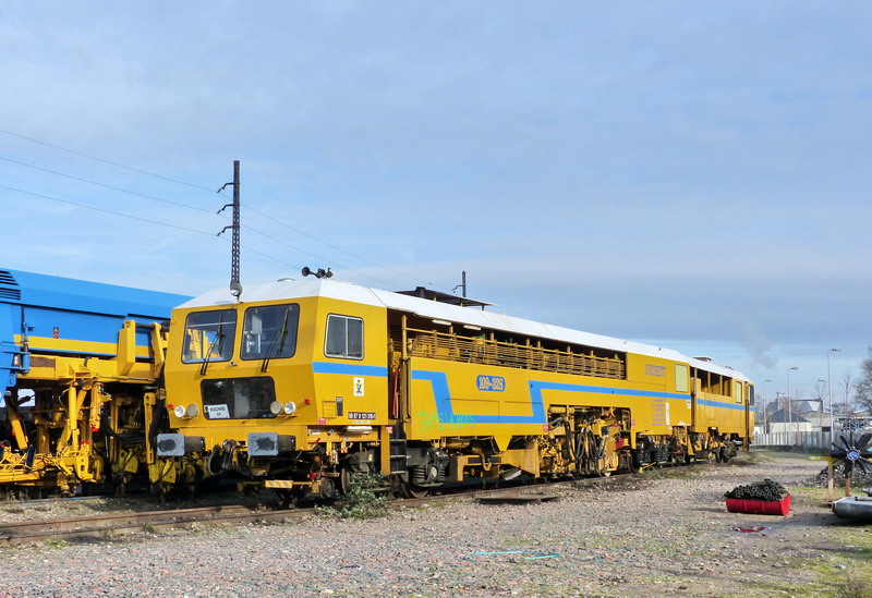 (3) 99 87 9 121 510-1  109-32 S.jpg