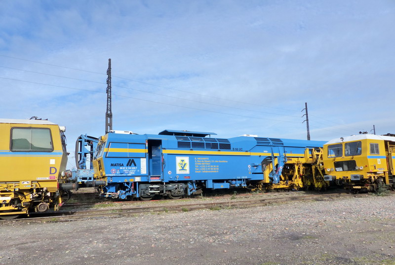 (2) 99 87 9 124 539-7 Type B 66 UC.jpg