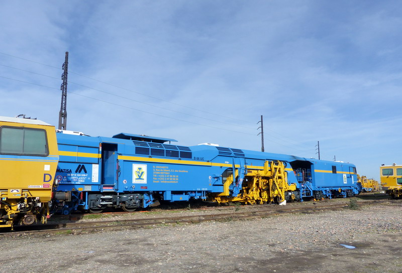 (2) 99 87 9 124 539-7 Type B 66 UC.jpg