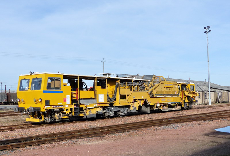 (5) 99 87 9 125 519-0 RGT 35 2B N°279.jpg