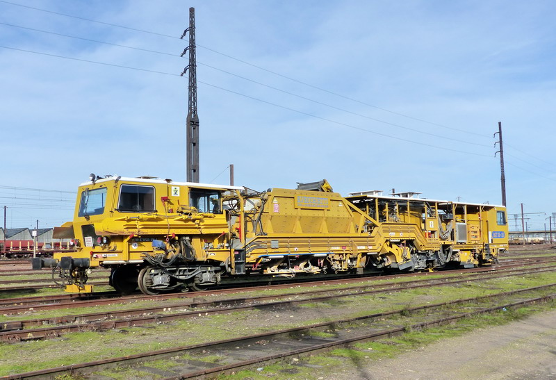 (4) 99 87 9 125 515-6 RGT 35-2B.jpg