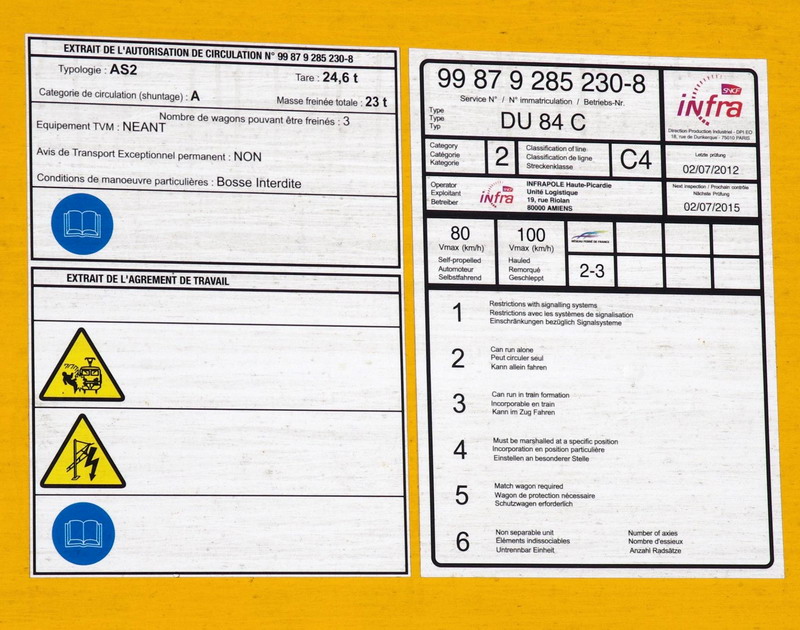 99 87 9 285 230-8 (2013-03-20 gare de Tergnier 02) DU 84 C AM 7.130 (8).jpg