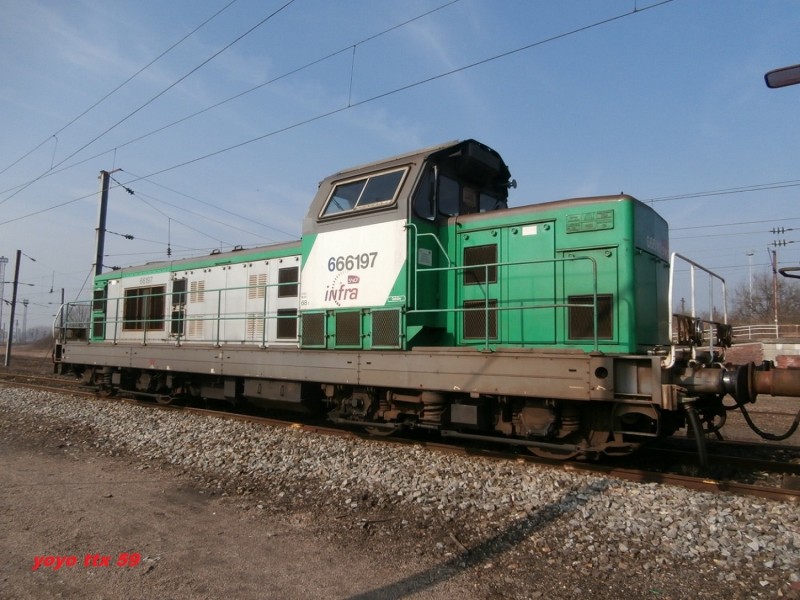 BB 66197=8.JPG