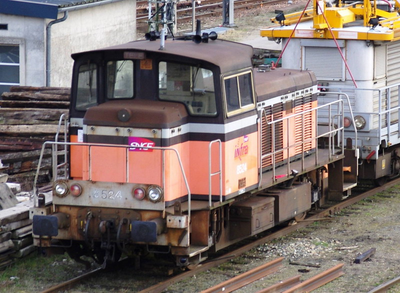 Y 8524 (2016-01-10 gare de Tergnier) (7).jpg