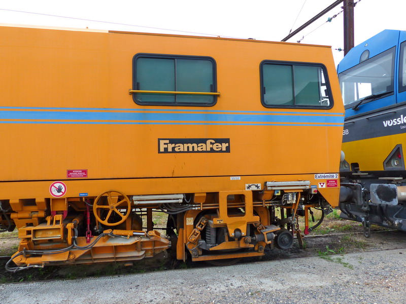 99 87 9 122 517-5 (2016-06-29 SPDC) 108-32 275 Railmat (4).jpg