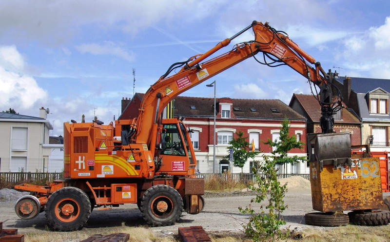 CASE 788 PRR (2016-06-27 gare de Tergnier) Colas Rail F 6200033 (4).jpg