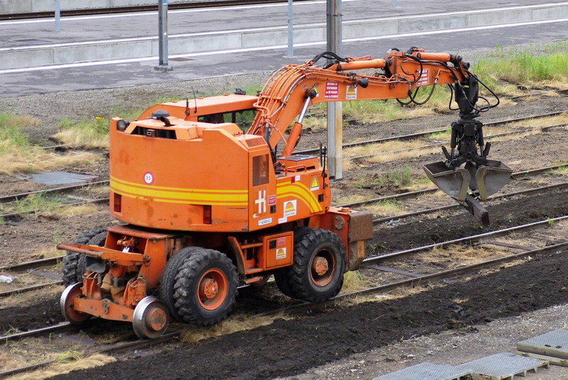 CASE 788 PRR (2016-07-01 gare de Tergnier) Colas Rail F 6200033 (14).jpg