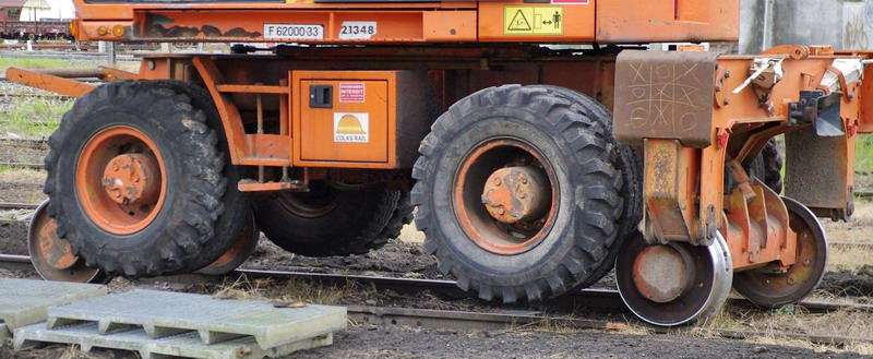 CASE 788 PRR (2016-07-01 gare de Tergnier) Colas Rail F 6200033 (20).jpg