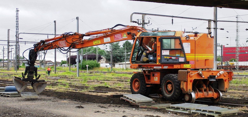 CASE 788 PRR (2016-07-01 gare de Tergnier) Colas Rail F 6200033 (19).jpg