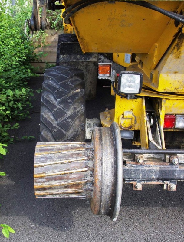 Dumper Locrail RR Alldrive (2016-07-23 gare de Nesle) M du C (4).jpg