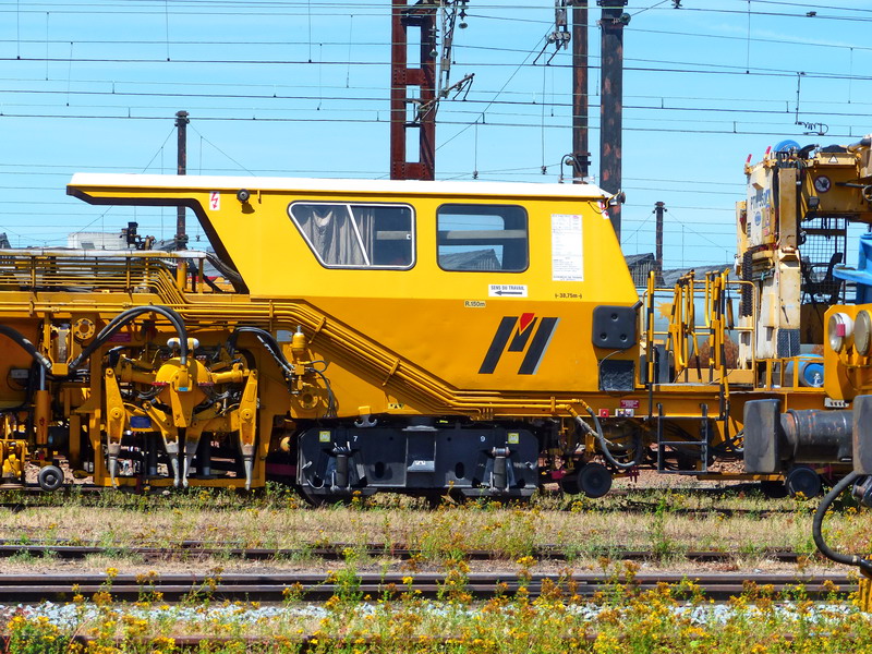 (8) 99 87 9 422 518-0 Type 08 32 C N°2048 meccoli (2016-07-10 SPDC).jpg
