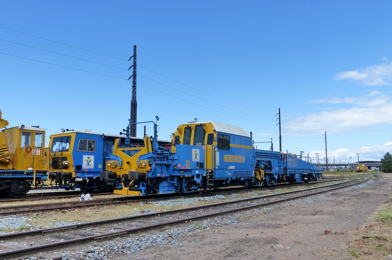 (3) 99 87 9 124 525-6 ZCA 2000 R N°320.jpg