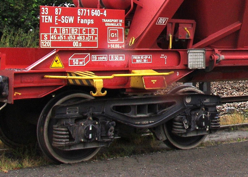33 87 6771 640-4 Fanps TEN F-SGW (2016-08-02 Chaulnes) (2).jpg