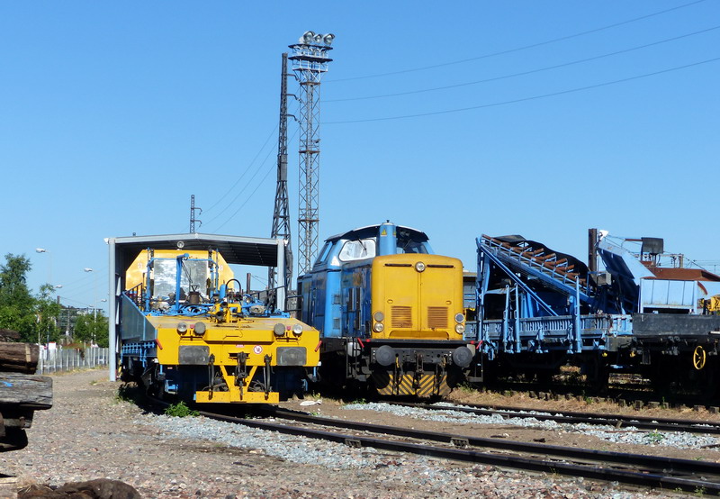 (3) 99 87 9 124 525-6.jpg