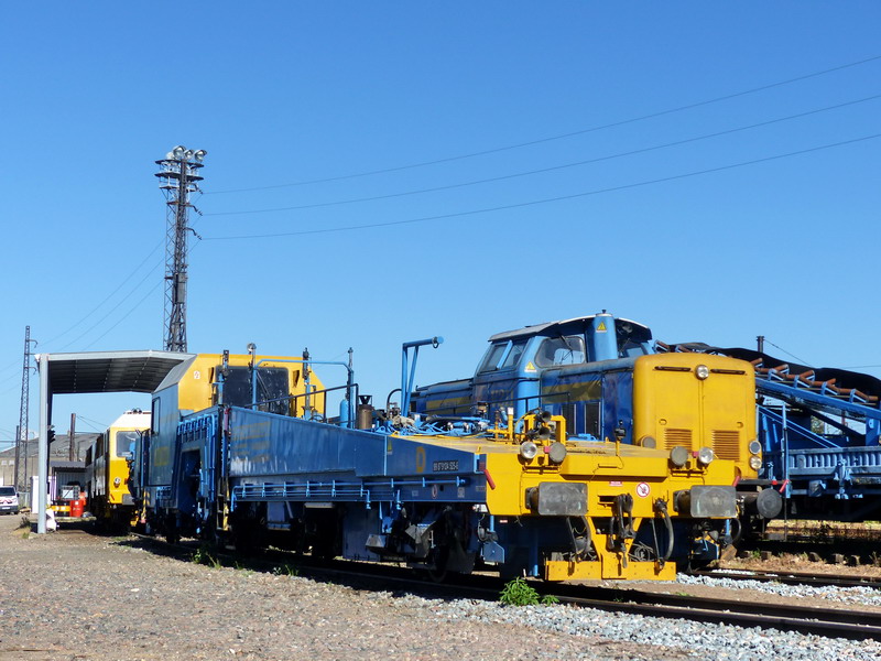 (2) 99 87 9 124 525-6 - ZCA 2000 R.jpg