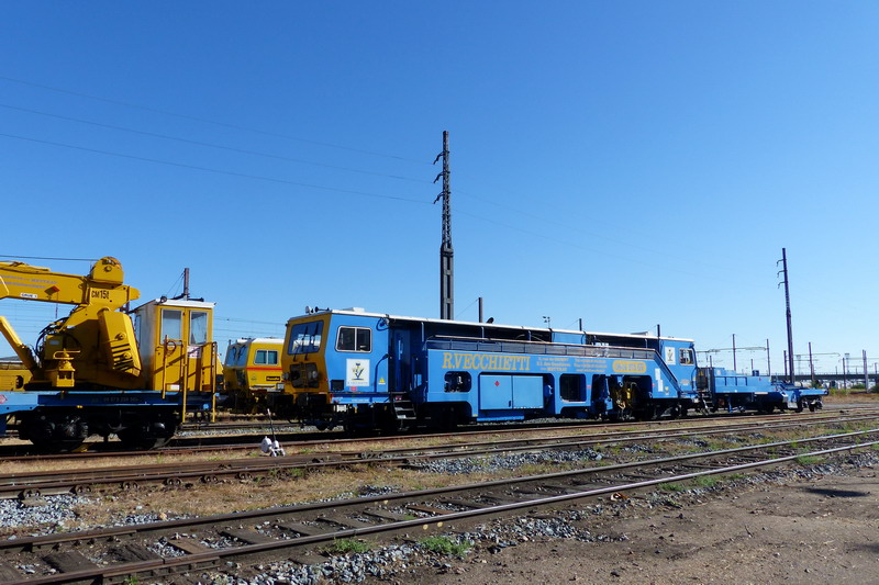 (7) 99 87 9 224 506-5 - 08-16 275 GV.jpg