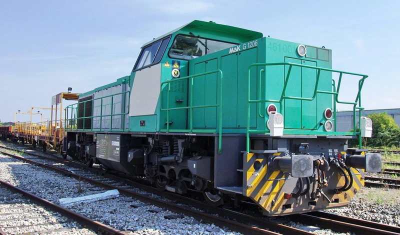 G 1206 BB 100 1118 (2016-08-16 gare de Chaulnes) 61001 Alpha Trains ETF Service (14).jpg