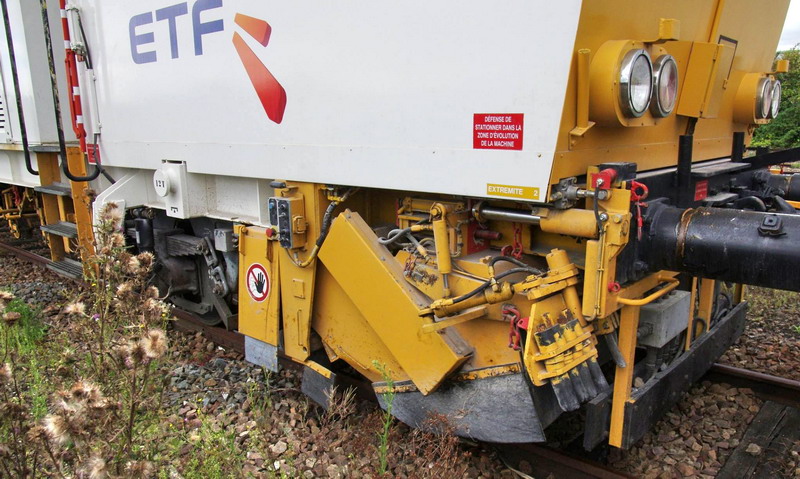 99 87 9 122 501-9 Type B45 D (2016-08-20 gare de Chaulnes) ETF (7).jpg