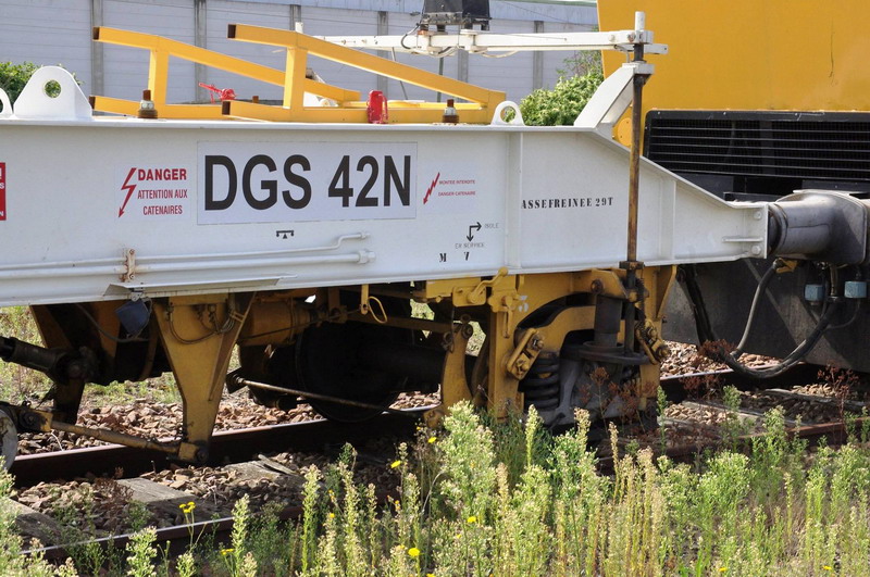 99 87 9 426 501-2 DGS 42 N (2016-09-02 gare de Chaulnes) ETF (43).jpg