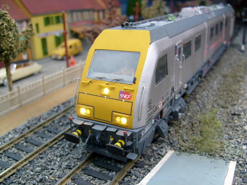 V6 (24)-light.JPG