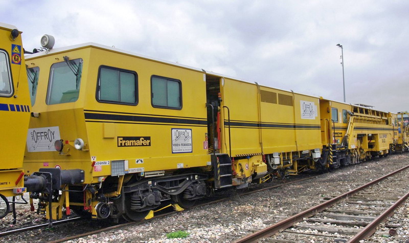 99 87 9 122 516-2 (2013-05-22 gare de Saint Quentin) 108-32U (15).jpg