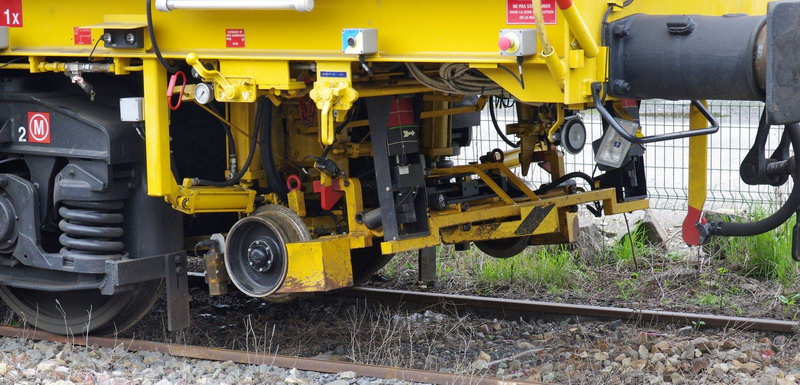 99 87 9 122 516-2 (2013-05-22 gare de Saint Quentin) 108-32U (38).jpg