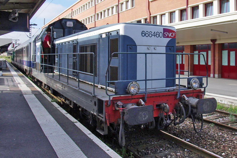 66460 (2016-08-12 gare de Douai) (4).jpg