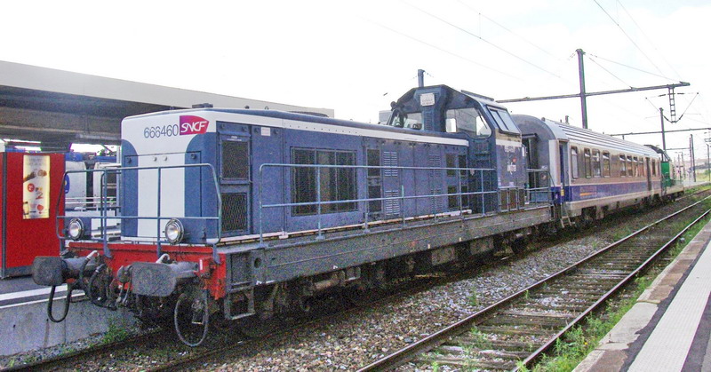 66460 (2016-08-12 gare de Douai) (1).jpg