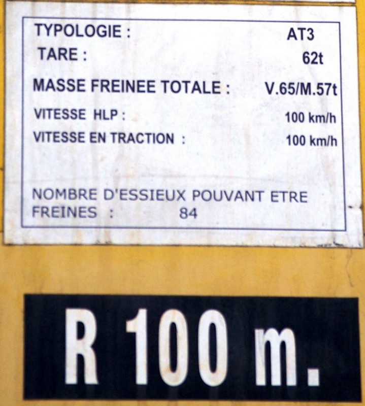 99 87 9 182 558-6 (2016-09-14 gare de Chaulnes) V211 TSO n°182 558 (5).jpg