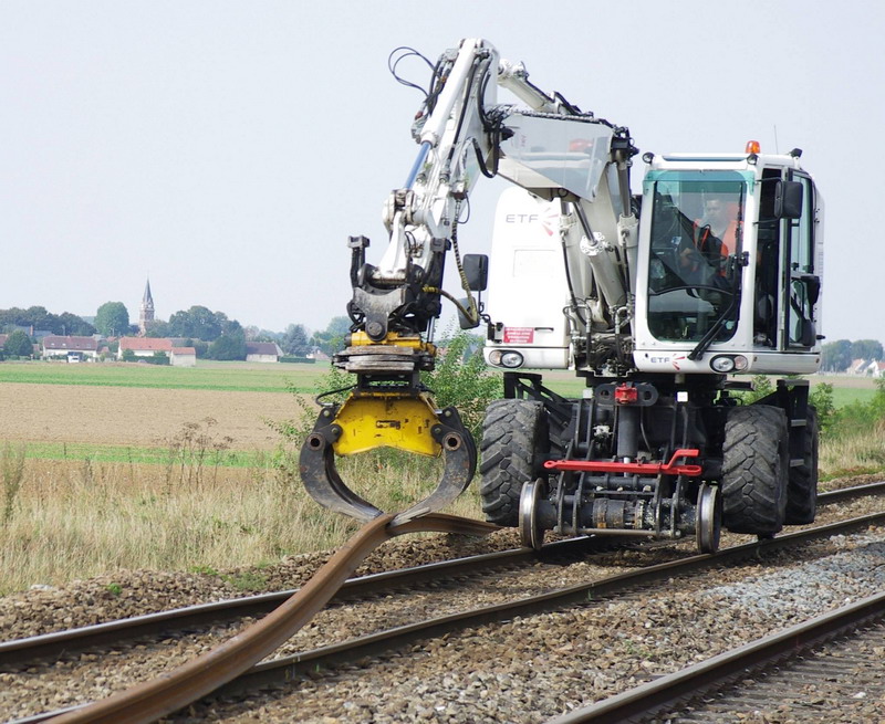 2016-09-22 gare de Jussy (17).jpg