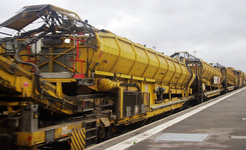 (4) 99 87 9 352 571-3 (2016-11-17 Chaulnes) VAD n°140 n°243.jpg