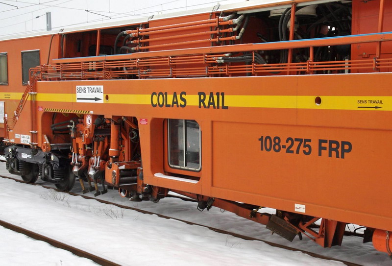 99 87 9 124 505-8 (2013-01-26 Saint Quentin) 108-275 FRP Colas Rail (4).jpg