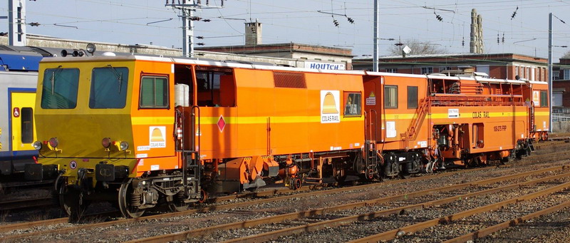 99 87 9 124 505-8 (2013-01-26 Saint Quentin) 108-275 FRP Colas Rail (24).jpg