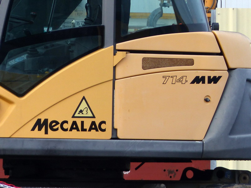 Mecalac 714 MW (2016-12-24 C2MI à SPDC) (3).jpg