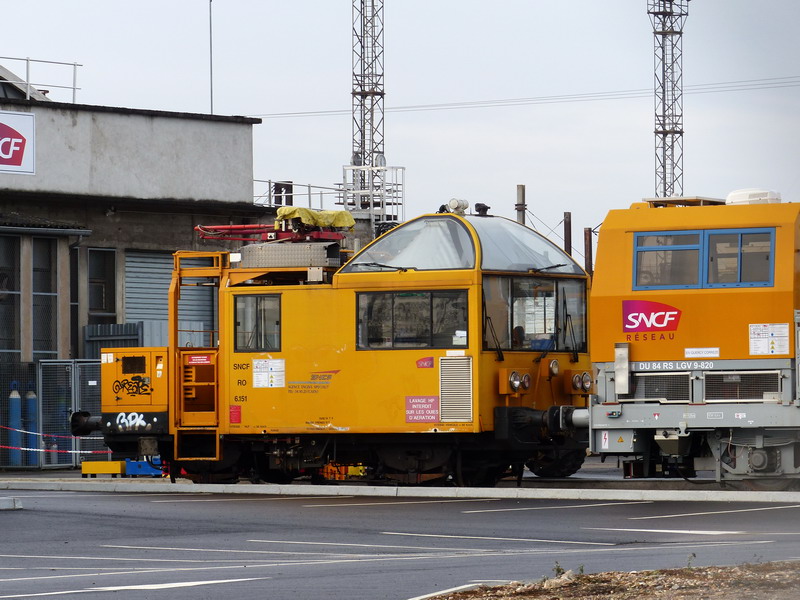PVI - 6.151 SNCF-RO (2016-12-24 C2MI à SPDC) 99 87 9 439 002-6 DRSC (2).jpg