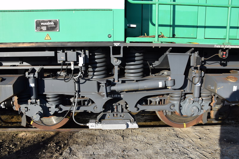 G 1206 BB 100 1377 (2016-12-27 SPDC) Livrée verte 1377 ex 61013 (7).jpg