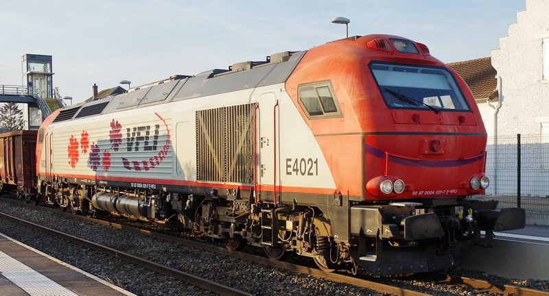 E 4021 (2016-12-15 gare Ham) T1T2 (2).jpg