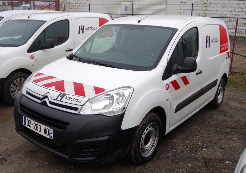 Citroën Berlingo (2017-01-16 Ham) DZ-283-WQ Meccoli 85.jpg