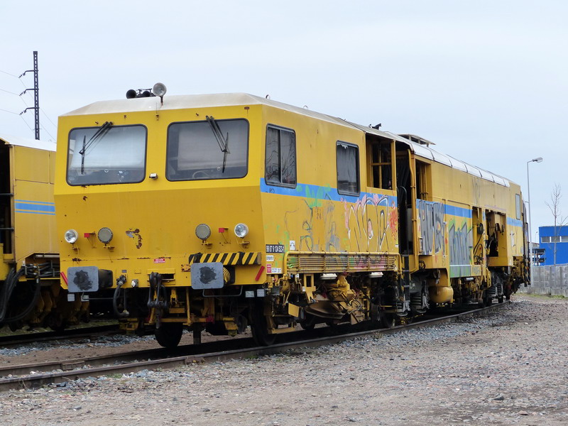 (4) 99 87 9 124 523-1.jpg