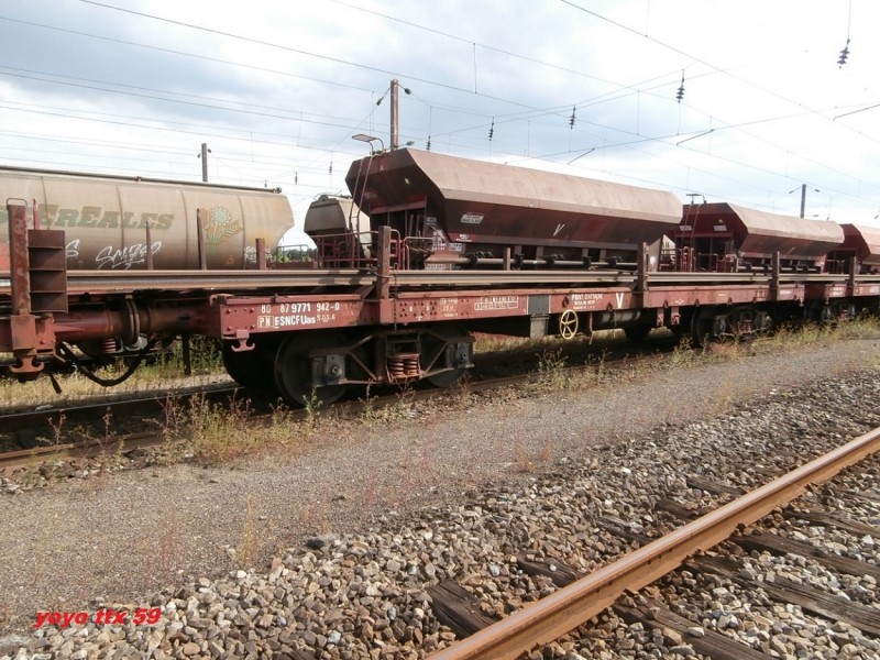 Uas S03-6 80 87 977 1 942-0 PN=3.JPG